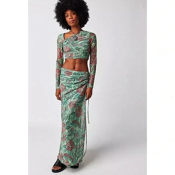 NWT Free People Supernova Set Two Piece Skirt Crop Top Long Sleeve Green Medium - Picture 1 of 17